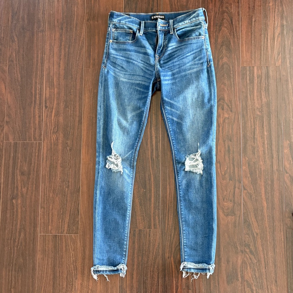 Express Women's High Rise Destroyed Skinny Jeans